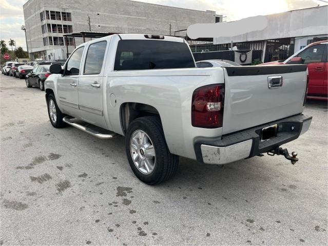 CHEVROLET SILVERADO 2010 silver crew pic flexible fuel 3GCRCSEA5AG185722 photo #4