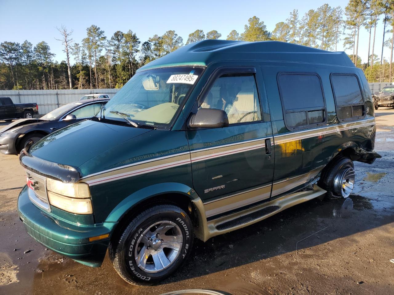  Salvage GMC Safari