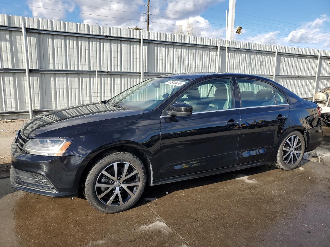  Salvage Volkswagen Jetta