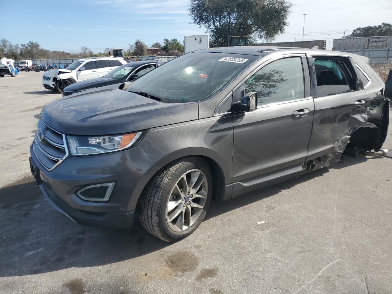  Salvage Ford Edge