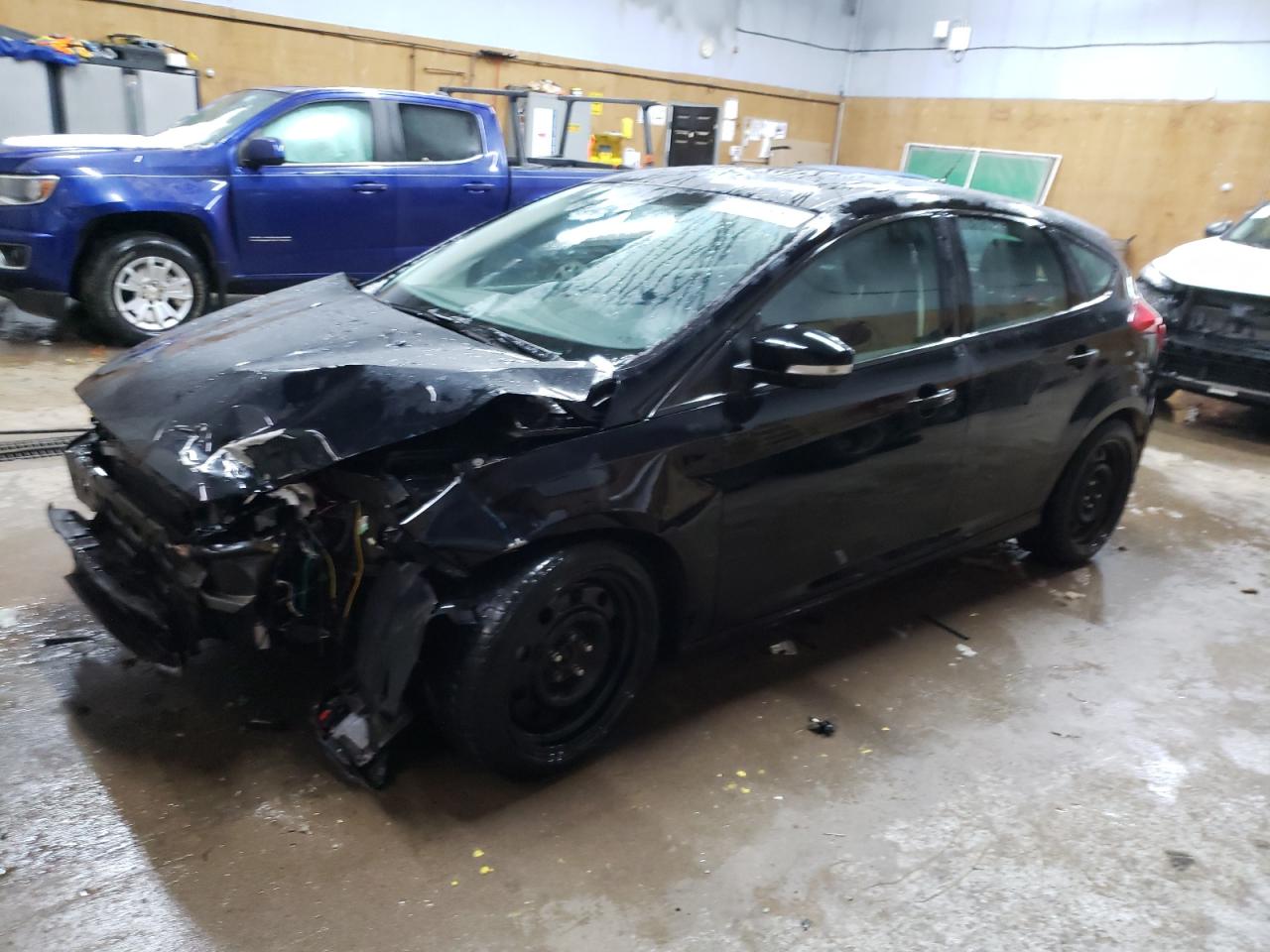  Salvage Ford Focus