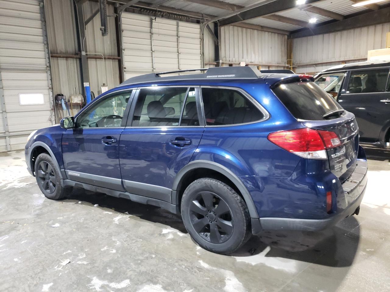 Lot #3056346382 2011 SUBARU OUTBACK 2.