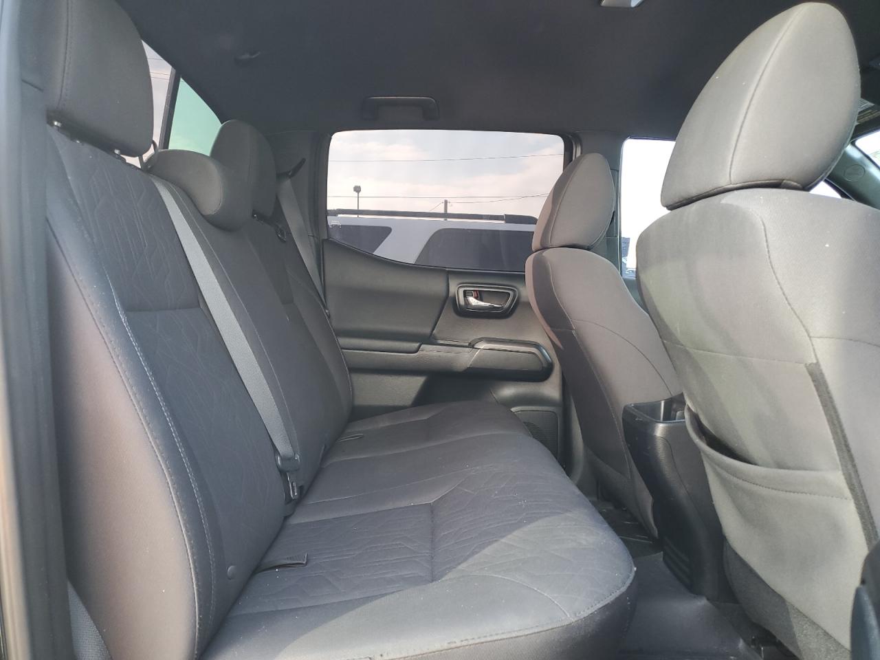 3TMAZ5CN1HM033015 TOYOTA TACOMA 2017