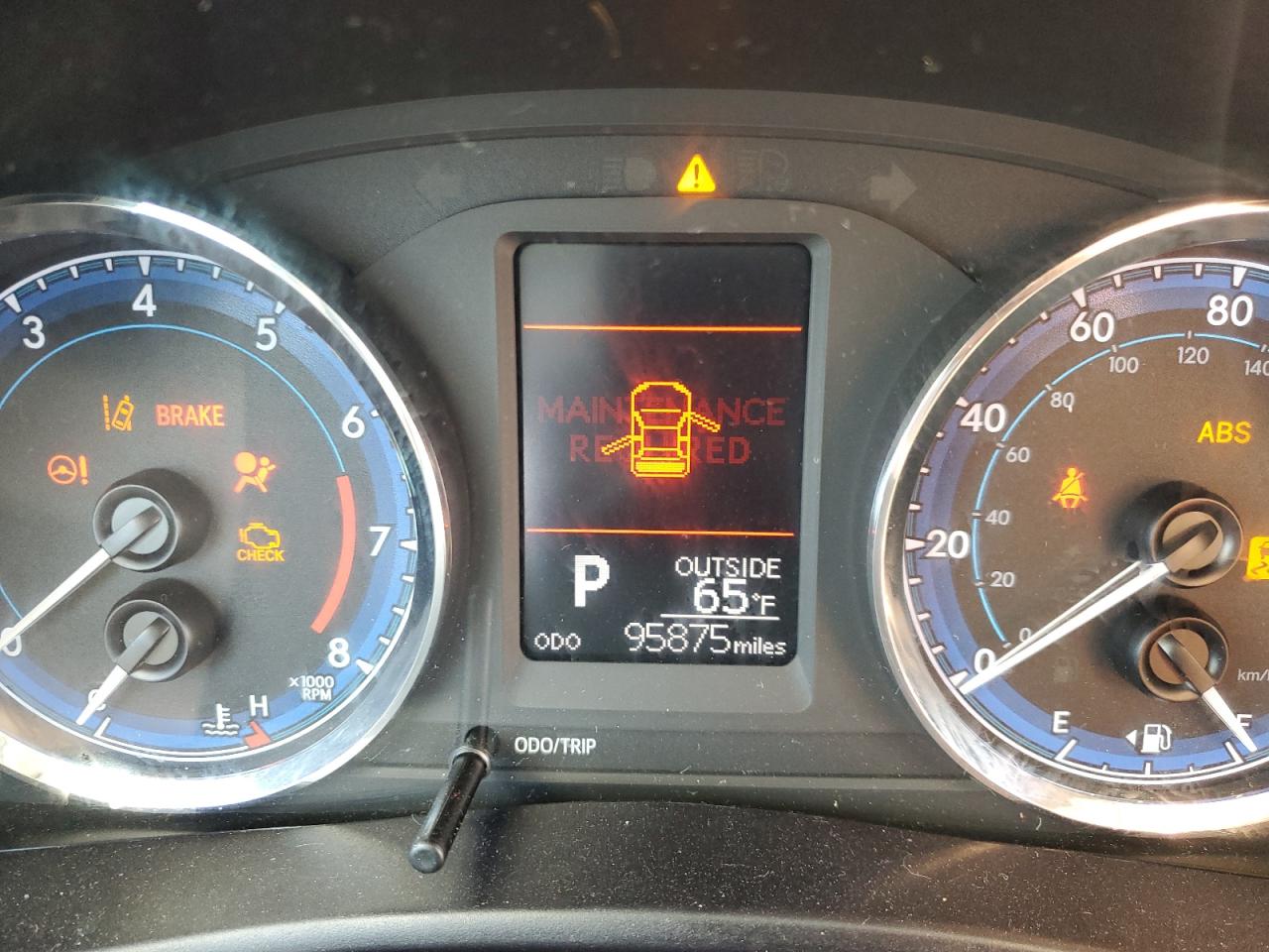 5YFBURHE8HP610800 TOYOTA COROLLA 2017