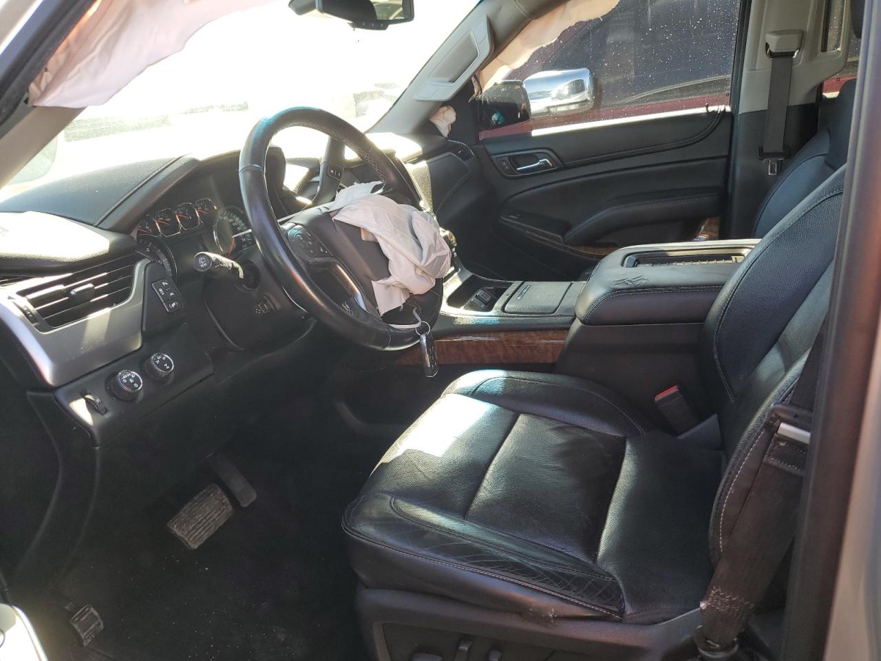 1GNSKCKCXGR199664 CHEVROLET TAHOE 2016