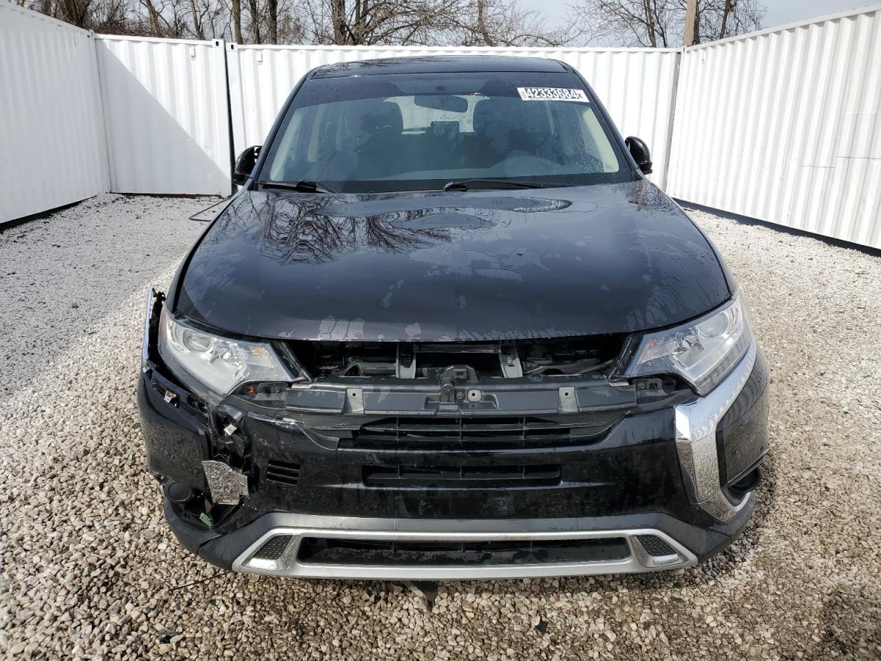 JA4AD2A31KZ011854 2019 Mitsubishi Outlander Es