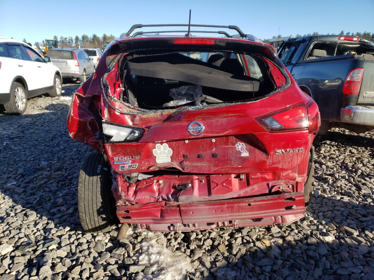 JN1BJ1CR8JW280404 NISSAN ROGUE 2018