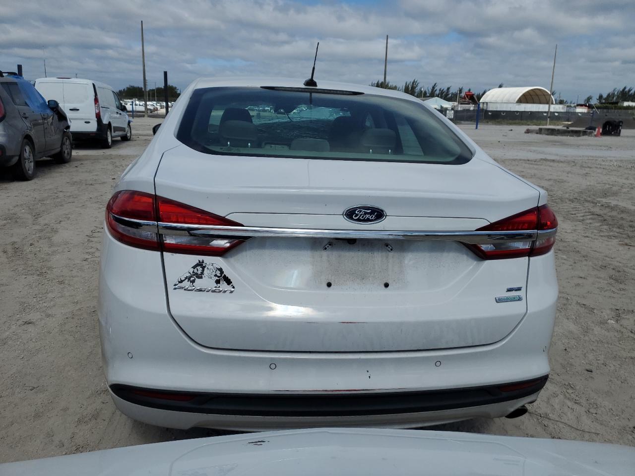 3FA6P0HD5JR162744 FORD FUSION 2018