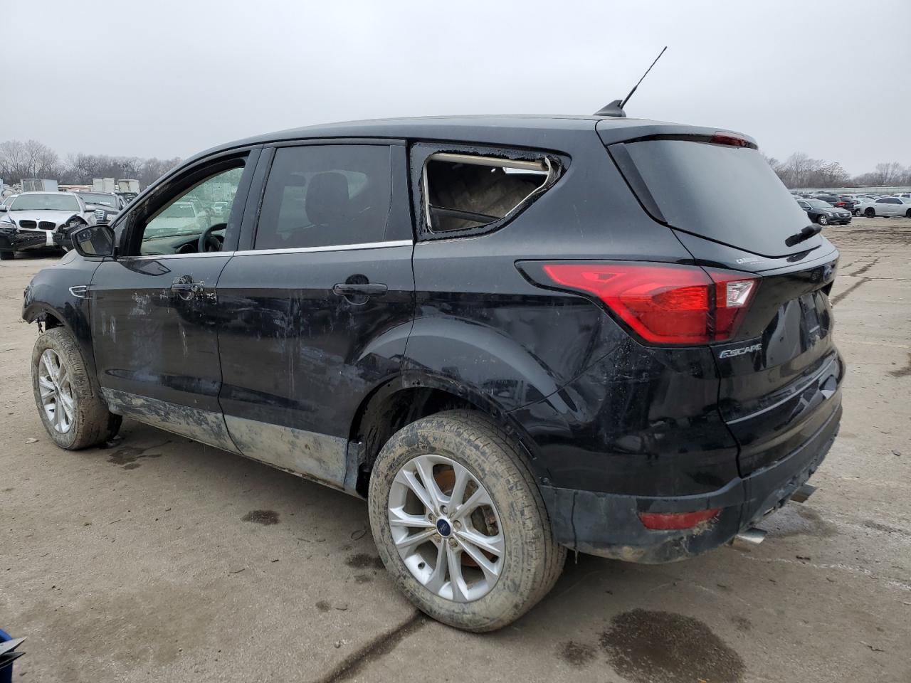 1FMCU9GD1KUA96890 FORD ESCAPE 2019