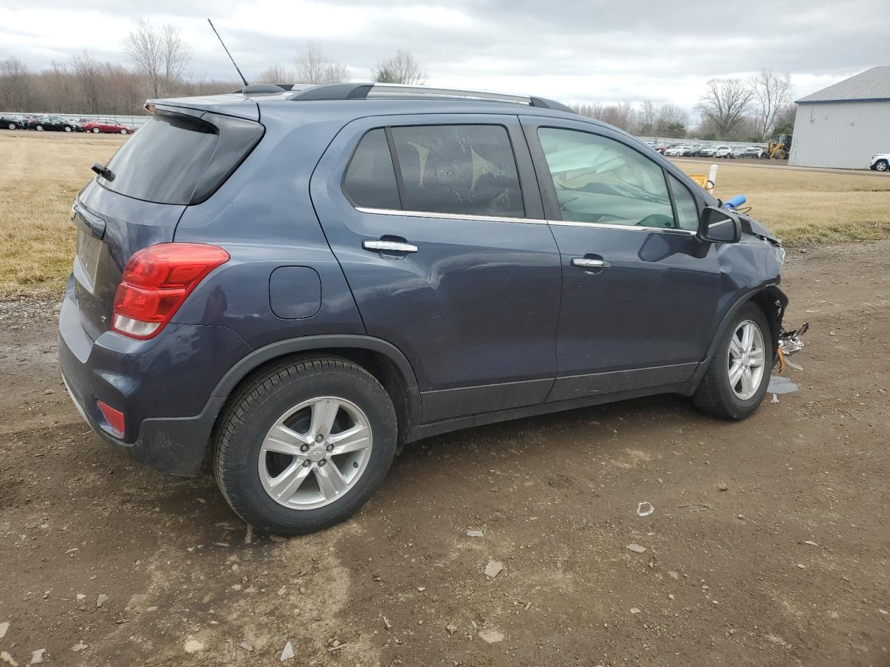 3GNCJLSB5KL205661 CHEVROLET TRAX 2019