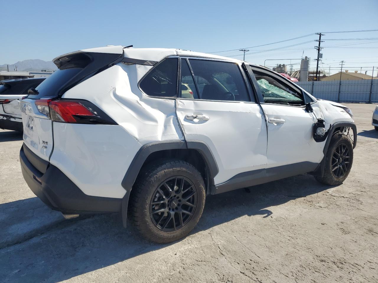 2019 Toyota Rav4 Xle vin: 2T3P1RFV8KW034060