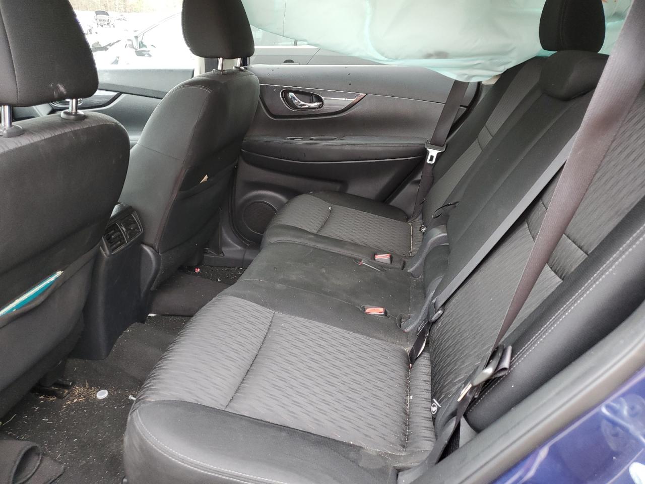 KNMAT2MT2JP608526 NISSAN ROGUE 2018