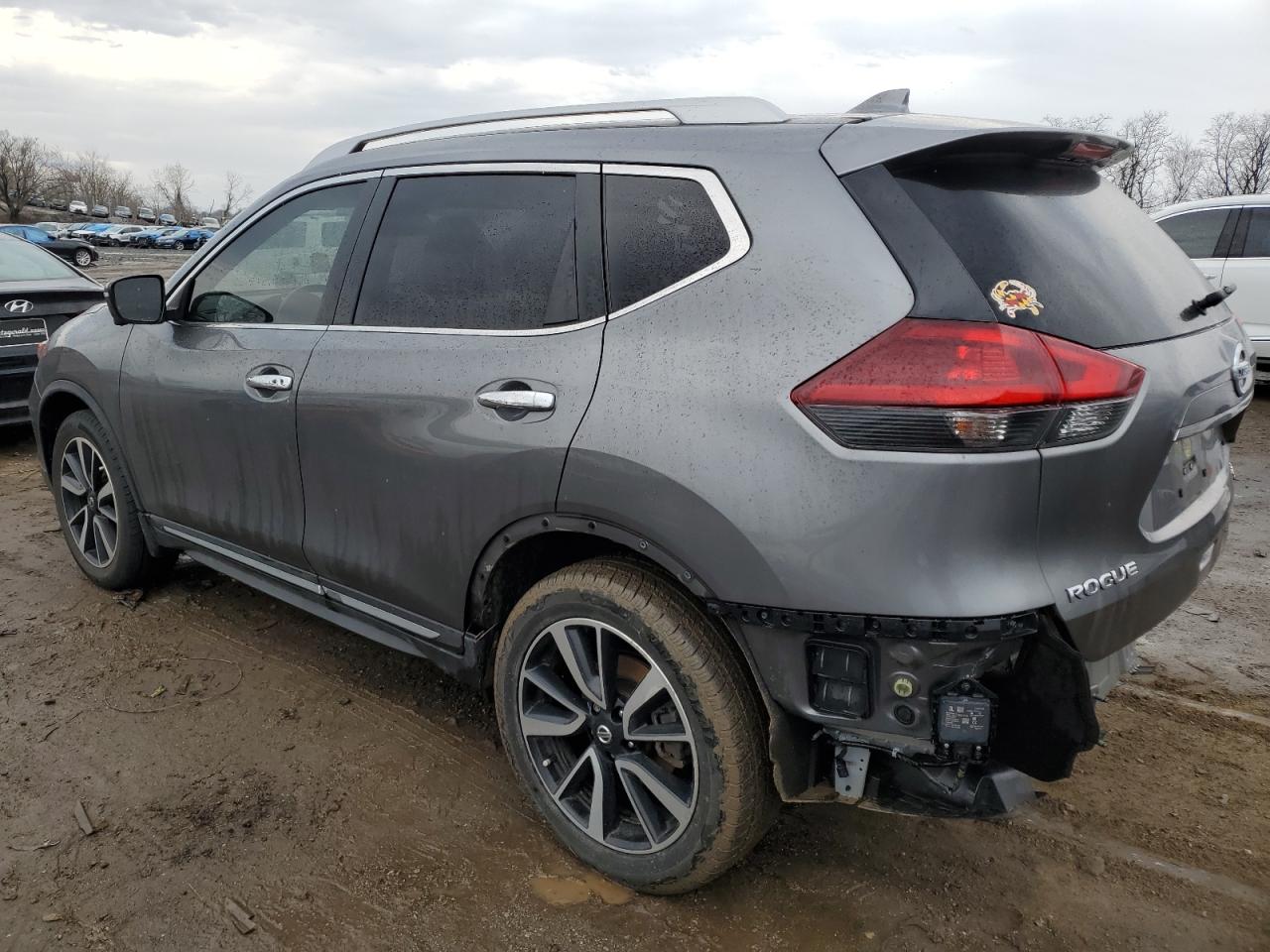 JN8AT2MV6JW324263 NISSAN ROGUE 2018