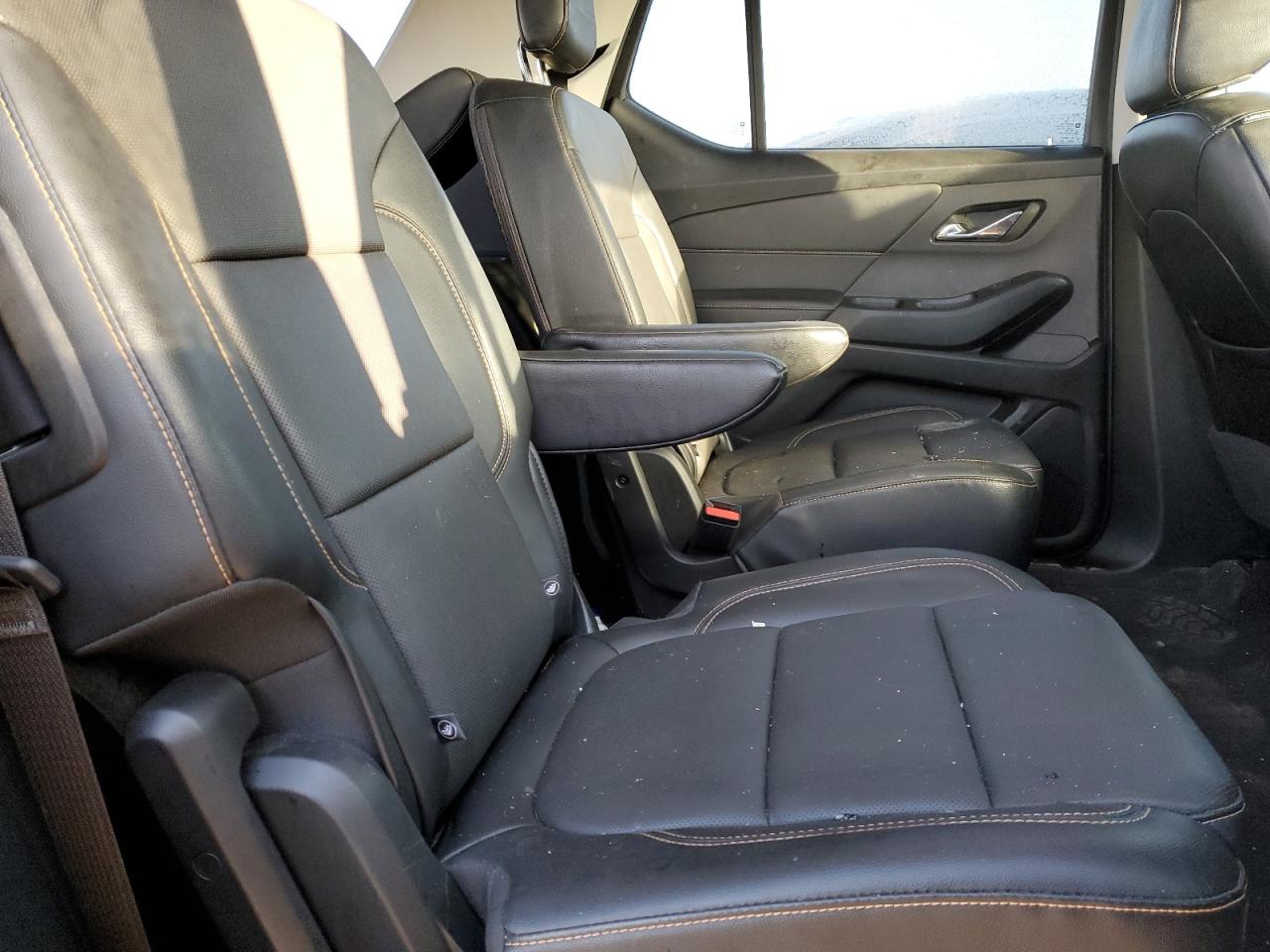 1GNEVJKW7JJ267783 CHEVROLET TRAVERSE 2018