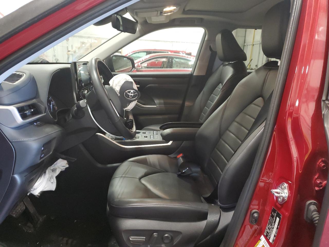5TDGZRBH7NS171490 TOYOTA HIGHLANDER 2022