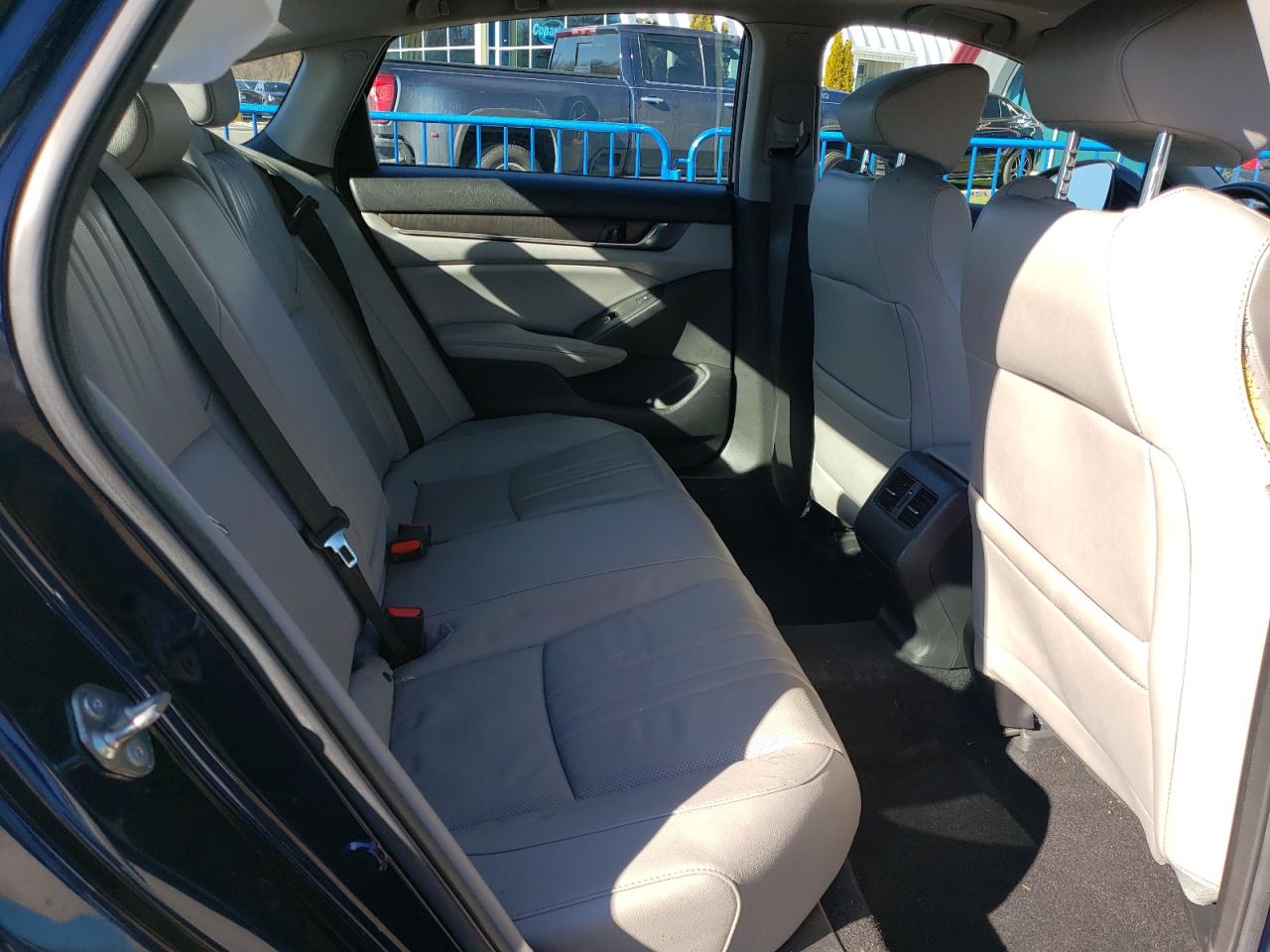 1HGCV2F95KA016287 HONDA ACCORD 2019