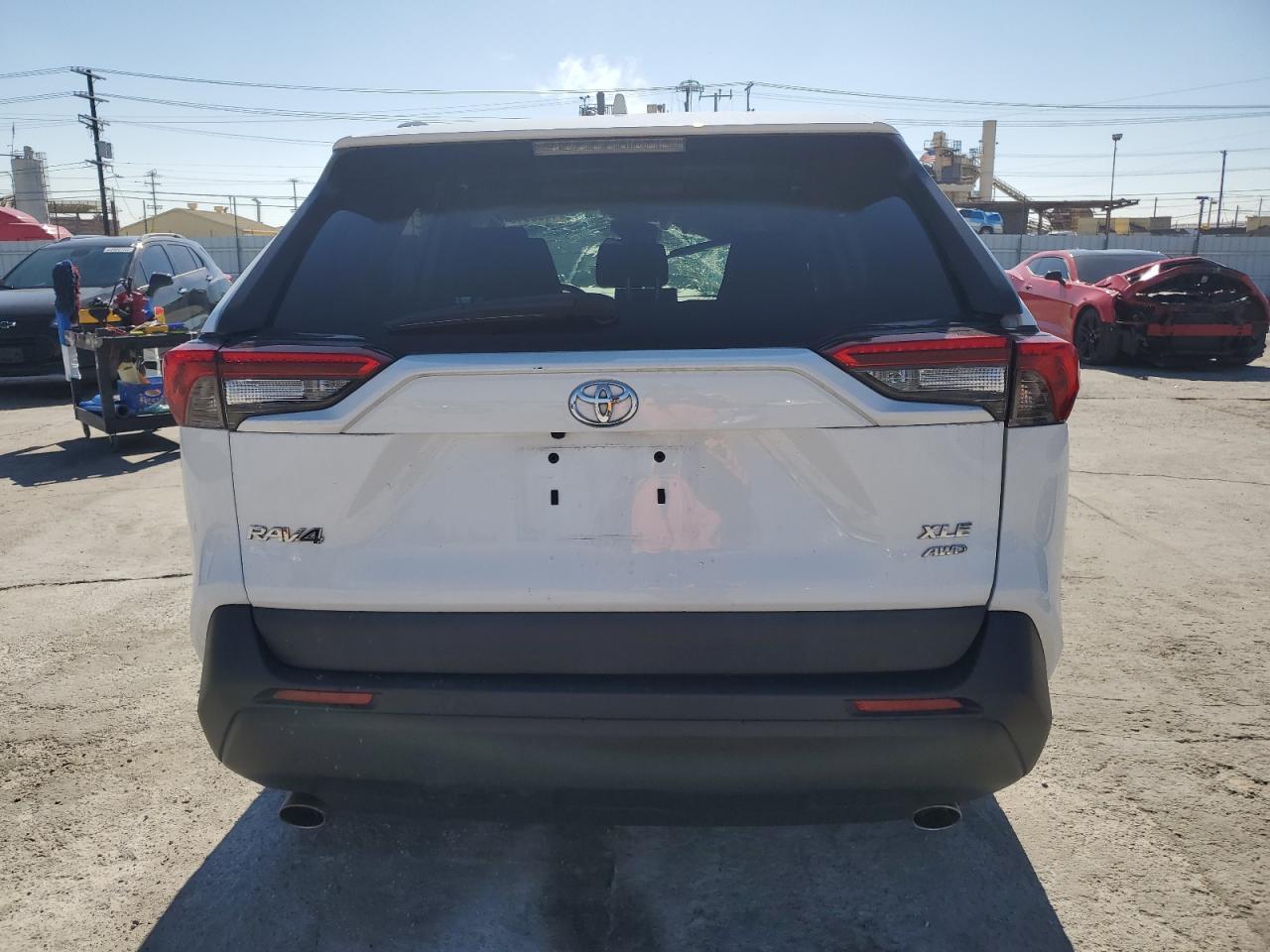 2019 Toyota Rav4 Xle vin: 2T3P1RFV8KW034060