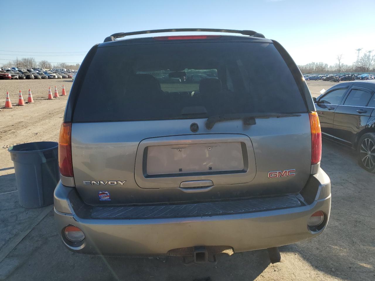 1GKDT13S872182786 2007 GMC Envoy