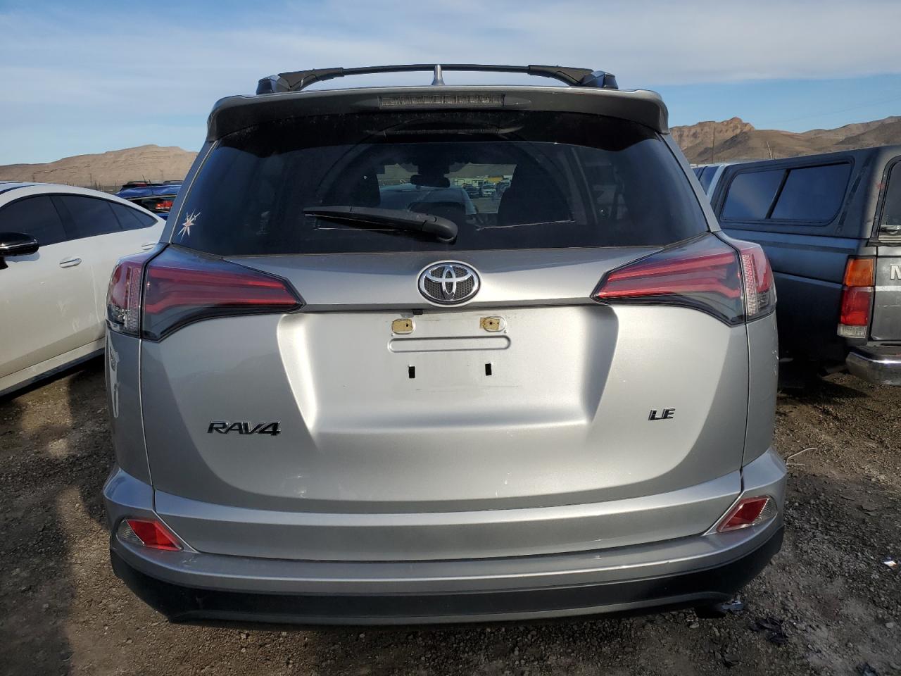 JTMZFREV9JJ181643 TOYOTA RAV4 2018