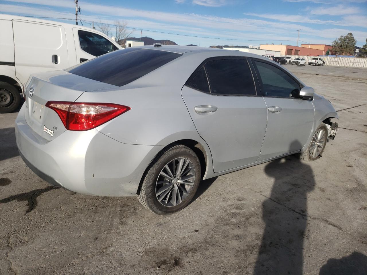 5YFBURHE9HP656782 TOYOTA COROLLA 2017