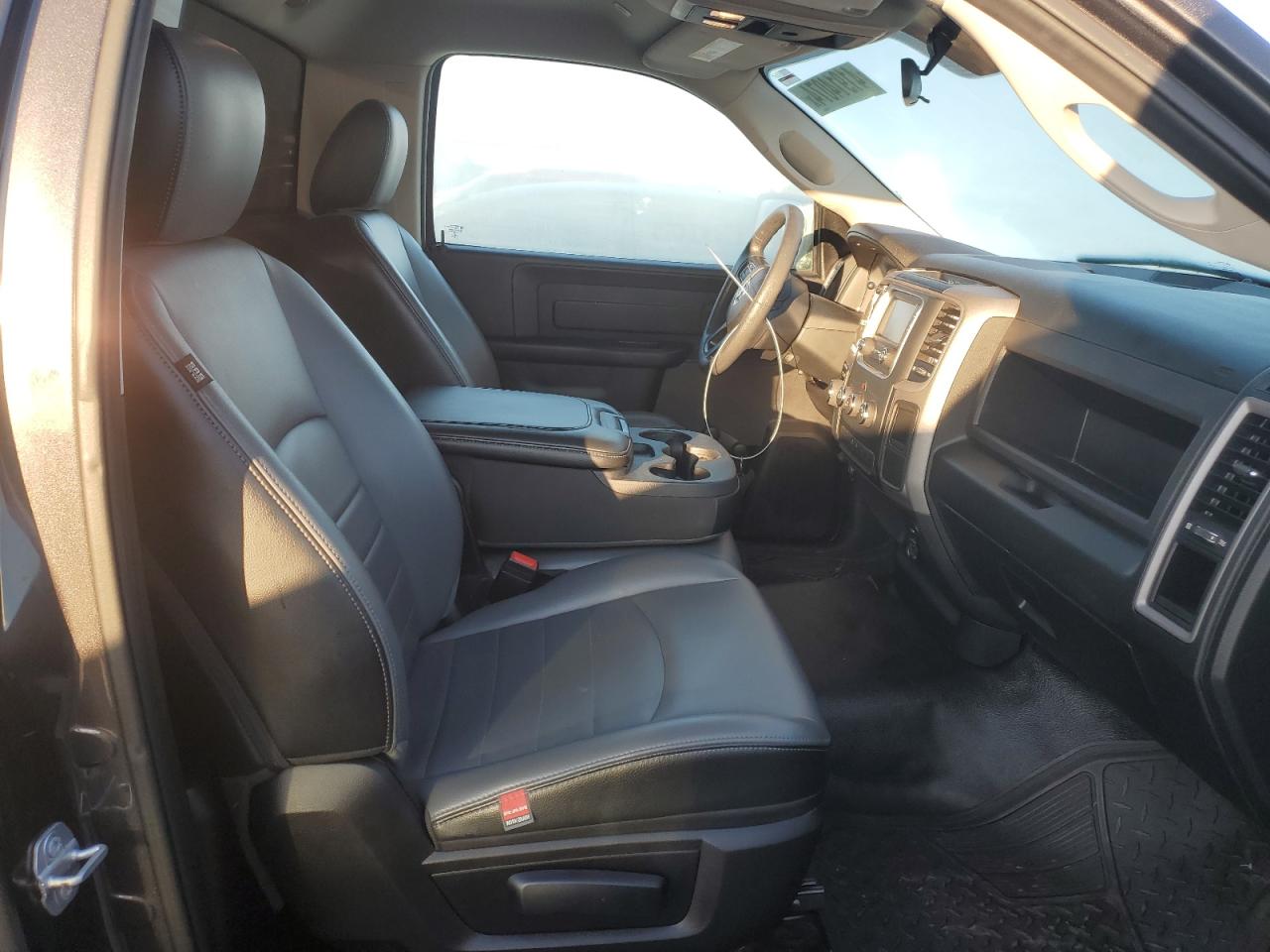 3C6JR6AGXMG521051 RAM 1500 2021
