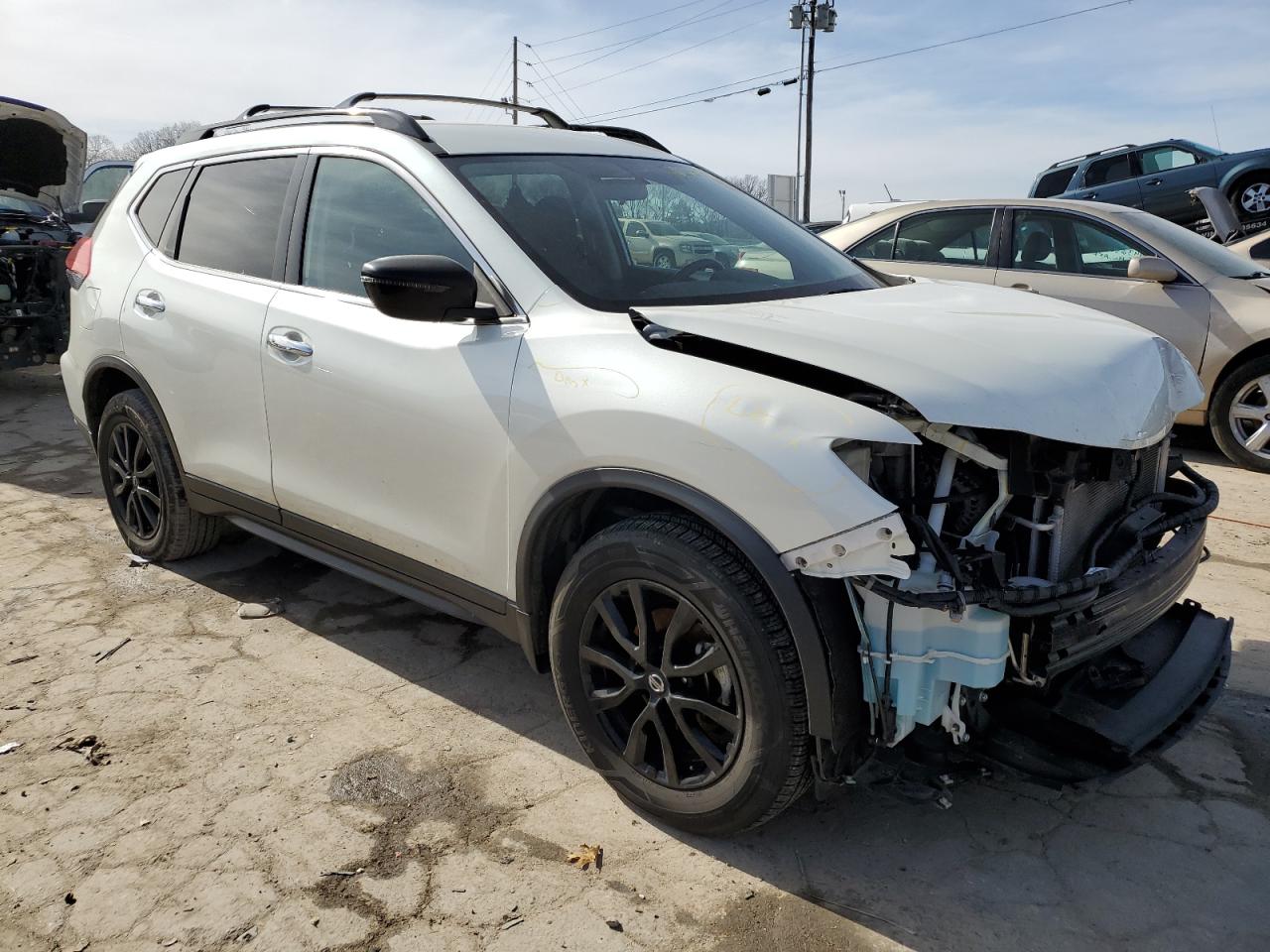 5N1AT2MV8HC818210 NISSAN ROGUE 2017