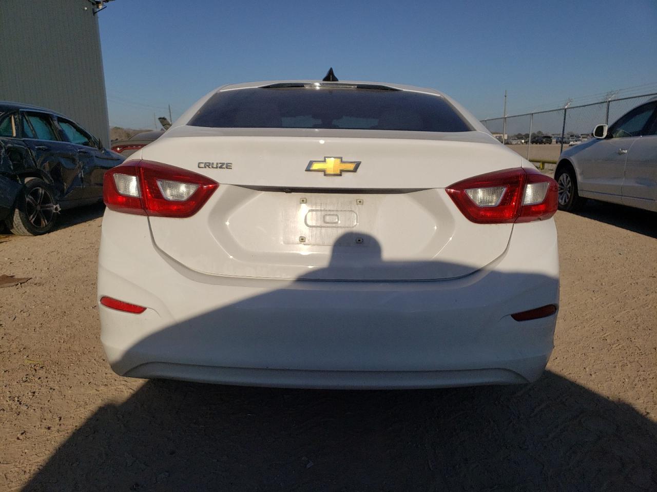 1G1BC5SM3J7149324 CHEVROLET CRUZE 2018