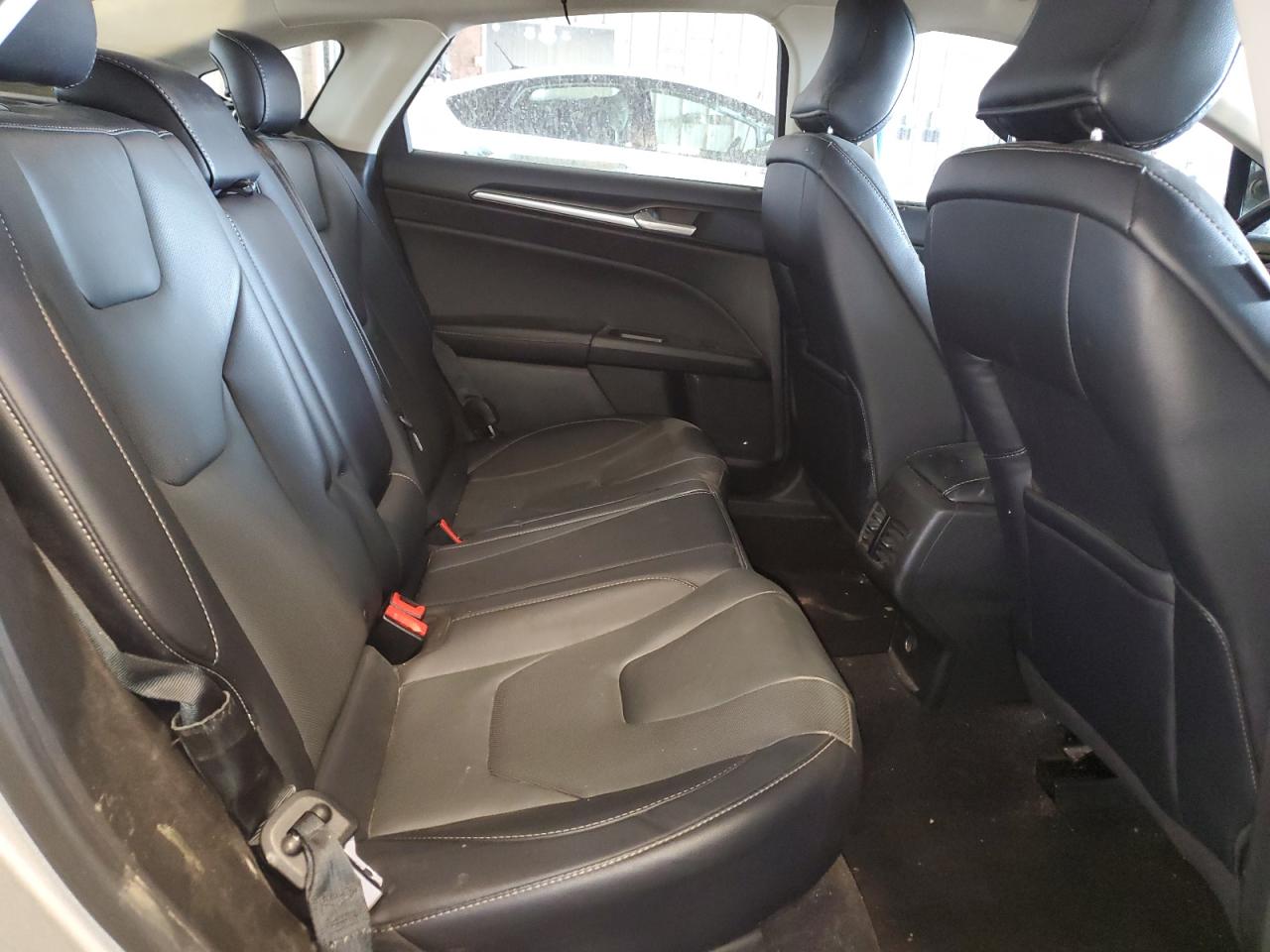 3FA6P0RU5KR259863 FORD FUSION 2019