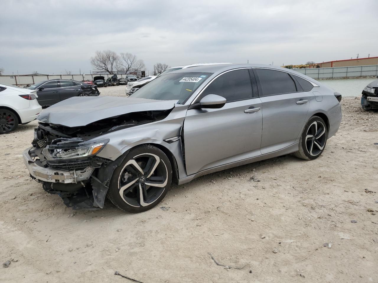 1HGCV1F30KA118795 HONDA ACCORD 2019