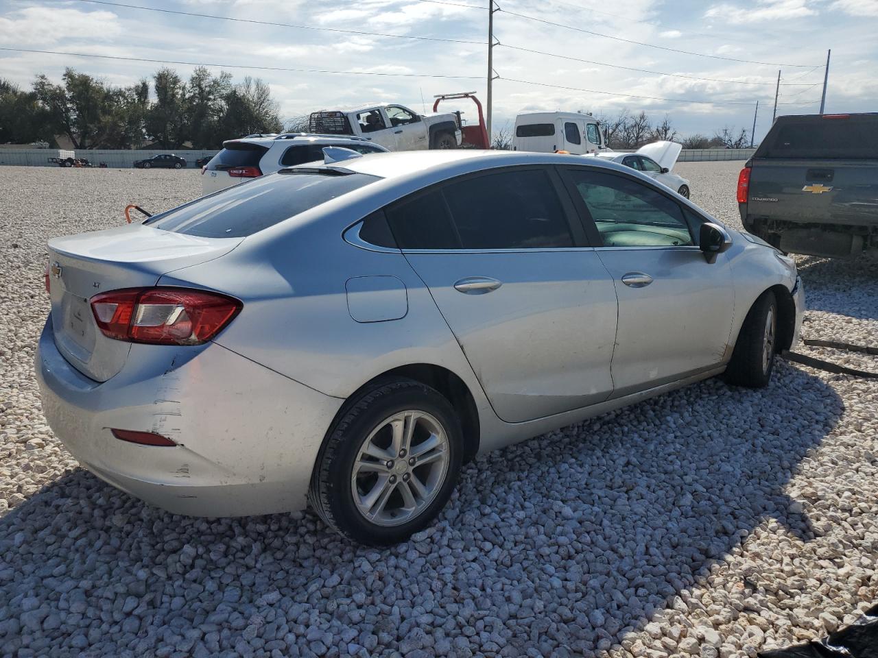 1G1BE5SM4J7189390 CHEVROLET CRUZE 2018