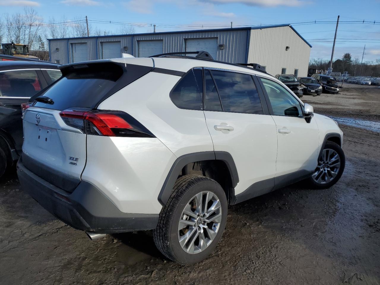 2T3A1RFVXPW372332 TOYOTA RAV4 2023