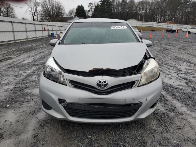 2012 Toyota Yaris - Image 5