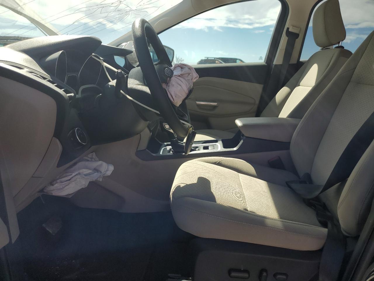 VIN: 1FMCU0GDXKUA90274 2019 FORD ESCAPE