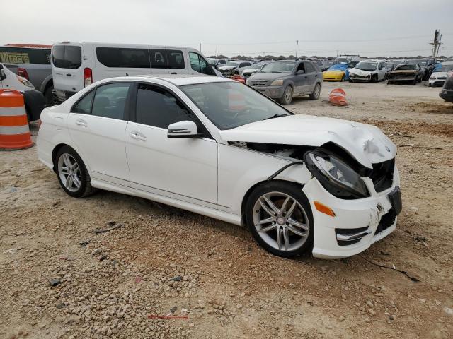 VIN WDDGF4HB1DR273949 2013 Mercedes-Benz C-Class, 250 no.4