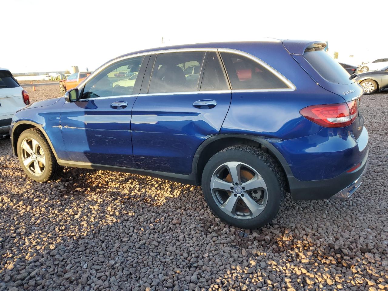 2017 Mercedes-Benz Glc 300 4Matic vin: WDC0G4KB6HF184963