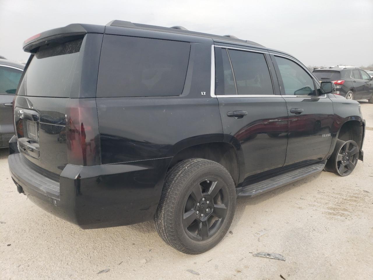 1GNSKBKC3JR258118 CHEVROLET TAHOE 2018