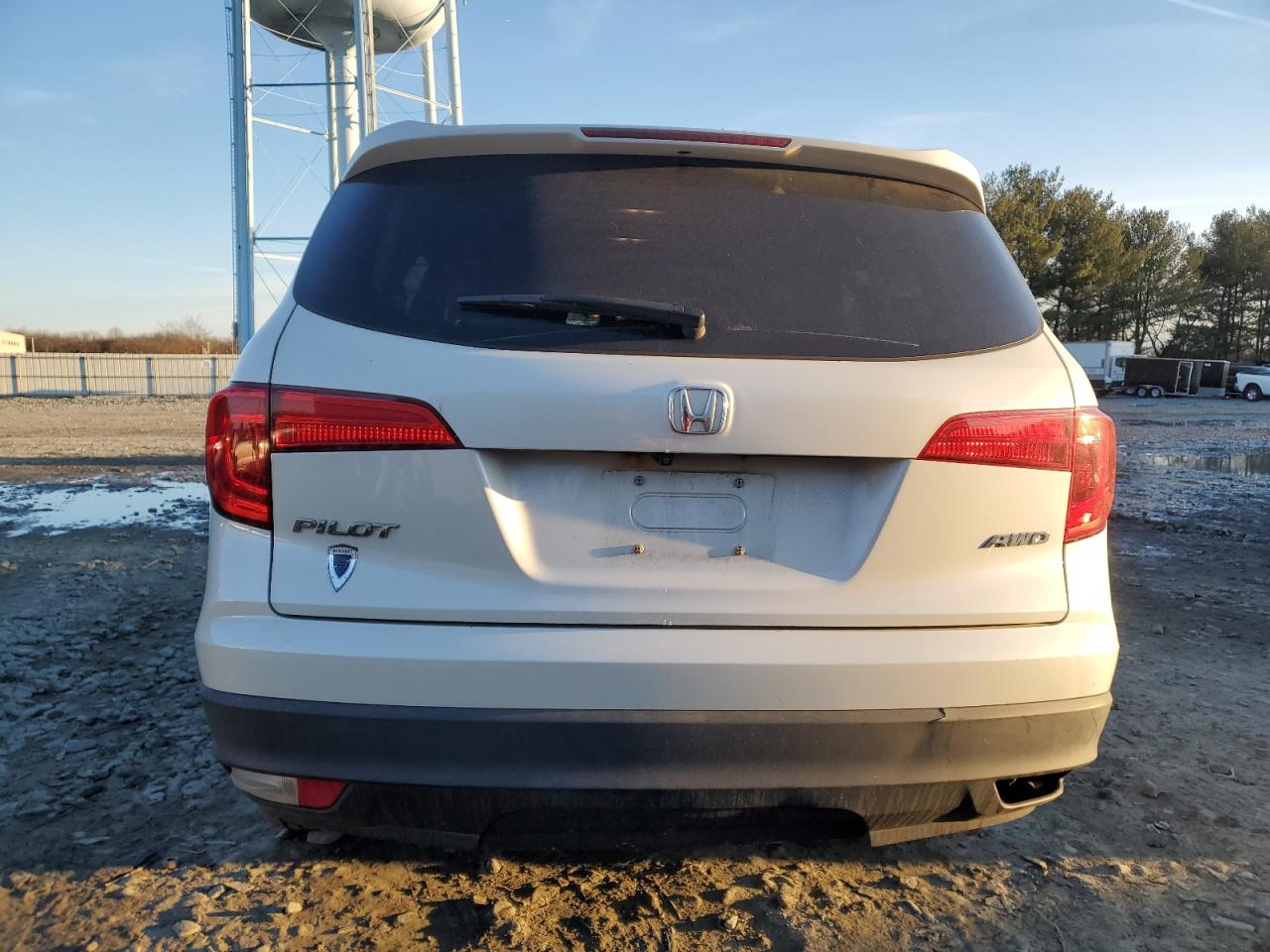 5FNYF6H55GB121834 HONDA PILOT 2016