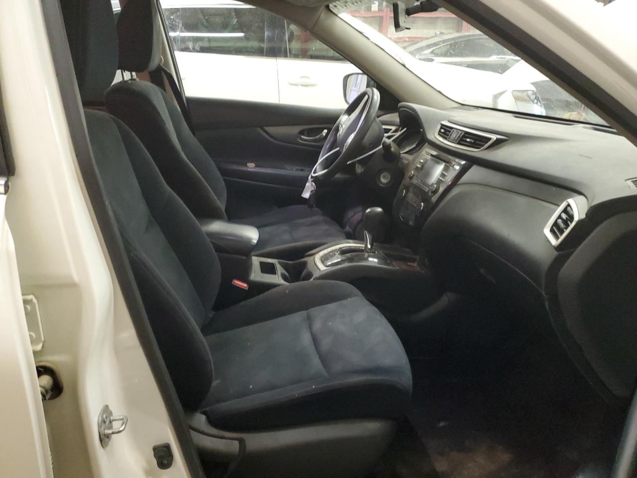 JN8AT2MV0GW153566 NISSAN ROGUE 2016