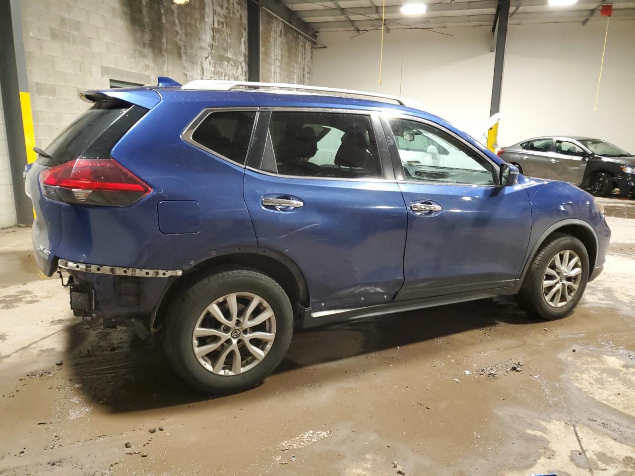 KNMAT2MV4JP561212 NISSAN ROGUE 2018