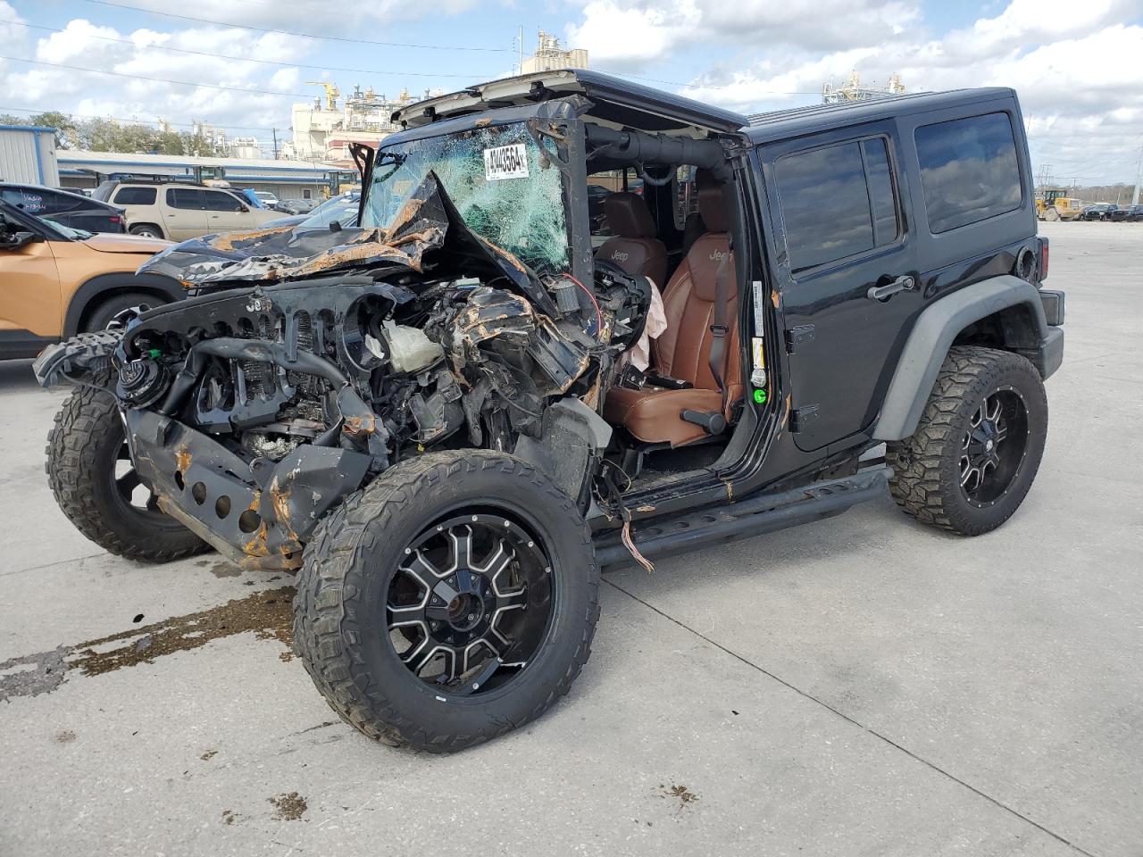 1C4BJWDG6HL544979 2017 Jeep Wrangler Unlimited Sport