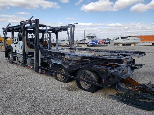 Lot #2378666985 2019 FREIGHTLINER 114SD salvage car