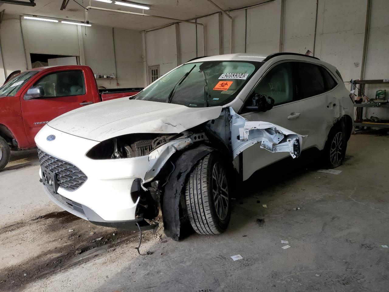 1FMCU9H64MUB08940 FORD ESCAPE 2021