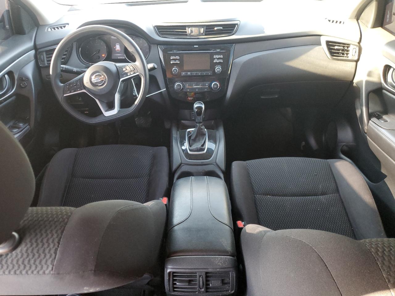 JN1BJ1CR8HW132909 NISSAN ROGUE 2017