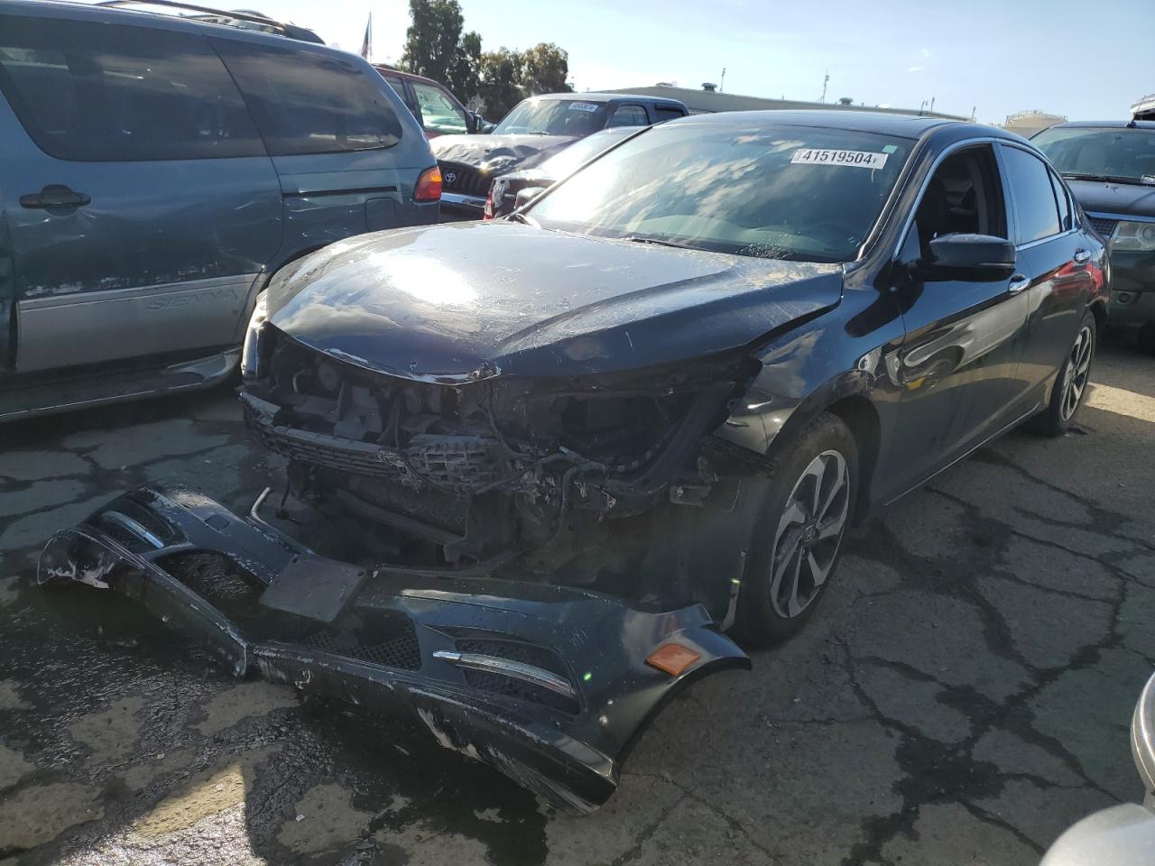 1HGCR2F87GA006704 HONDA ACCORD 2016