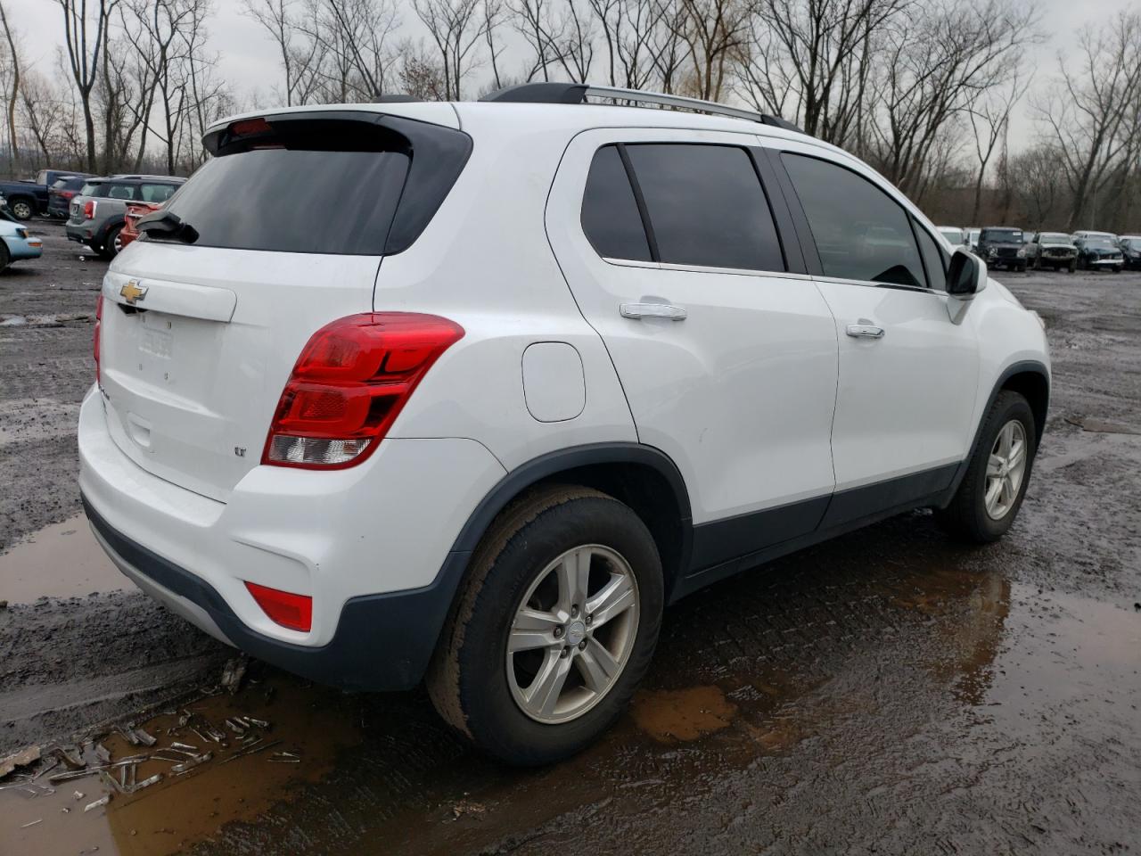 3GNCJPSB9KL240761 CHEVROLET TRAX 2019