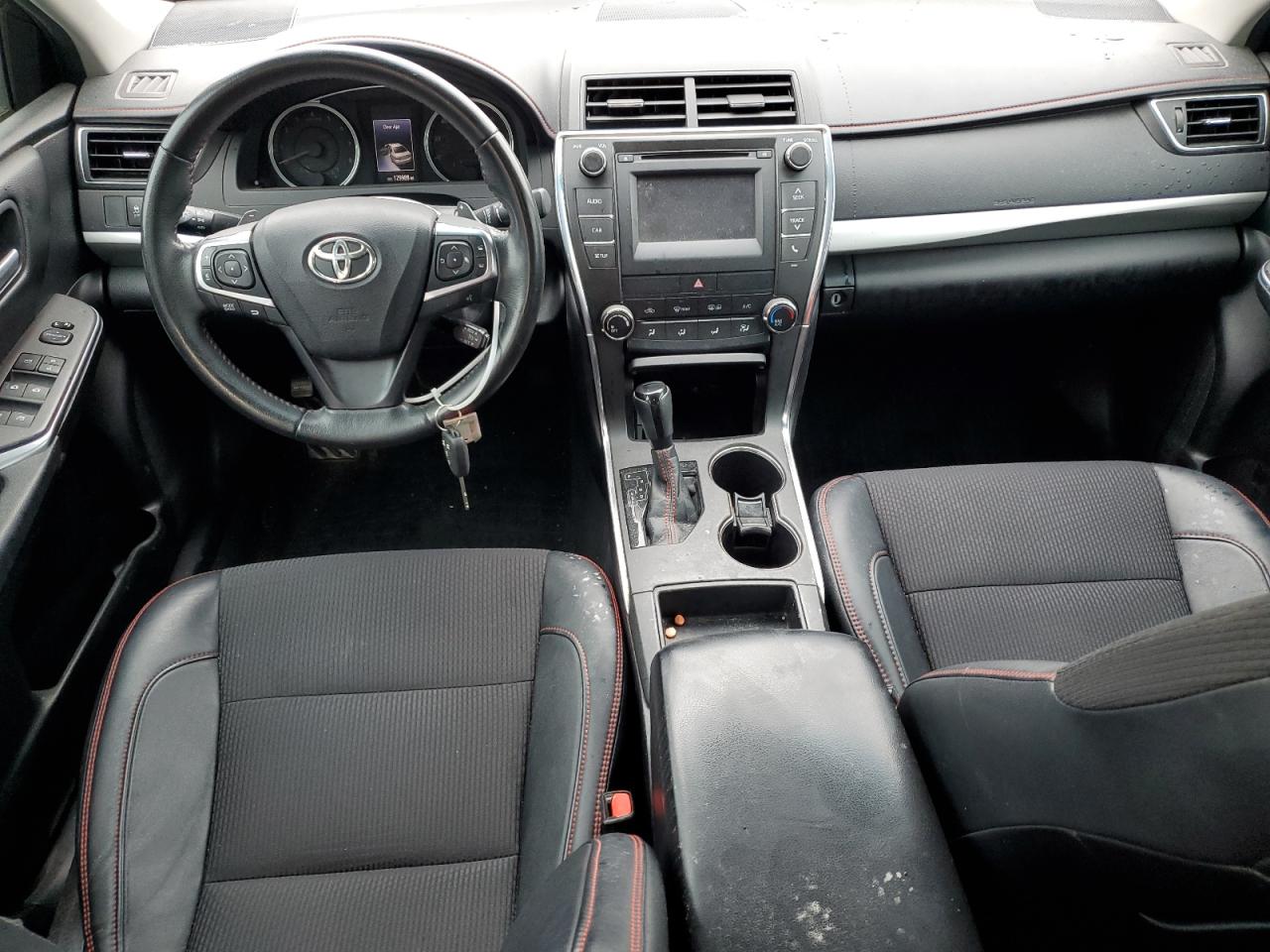 4T1BF1FK6GU175647 TOYOTA CAMRY 2016