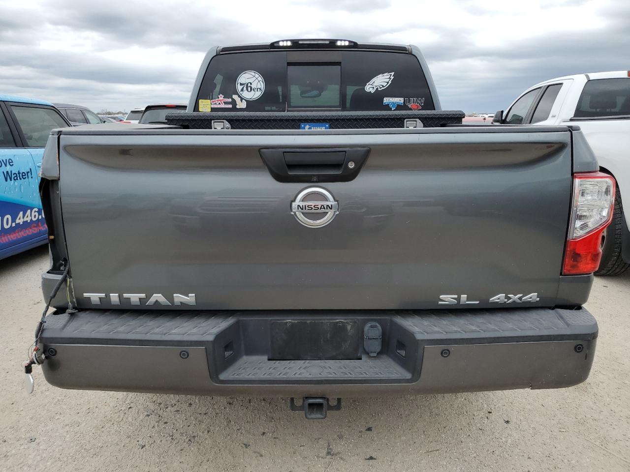 1N6AA1E52HN514455 NISSAN TITAN 2017