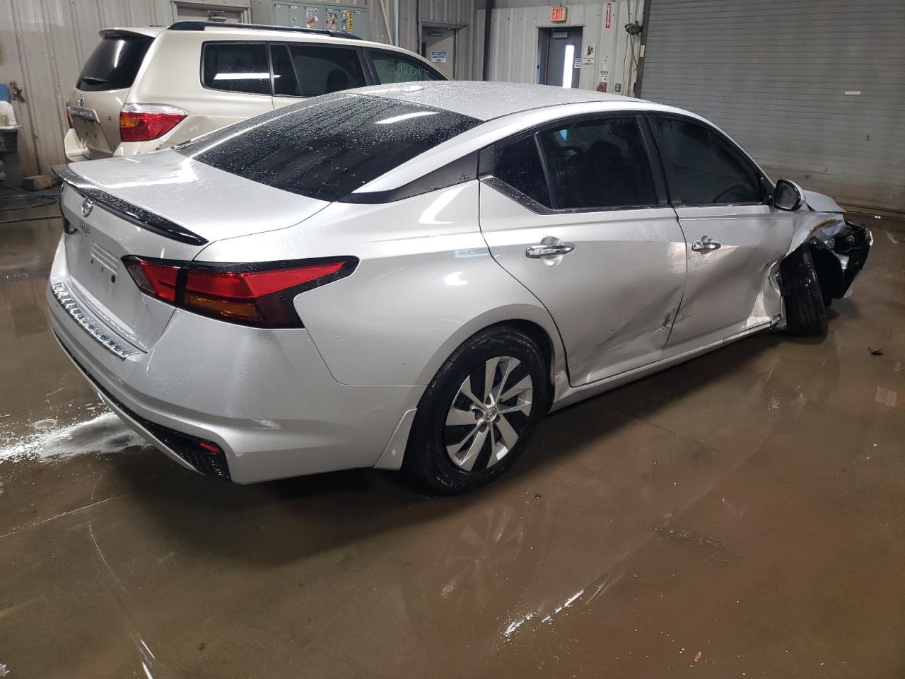 1N4BL4BV7KC255381 NISSAN ALTIMA 2019