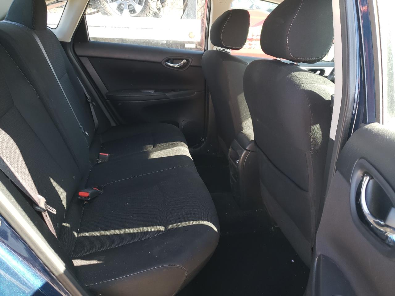3N1AB7AP7KY247059 NISSAN SENTRA 2019