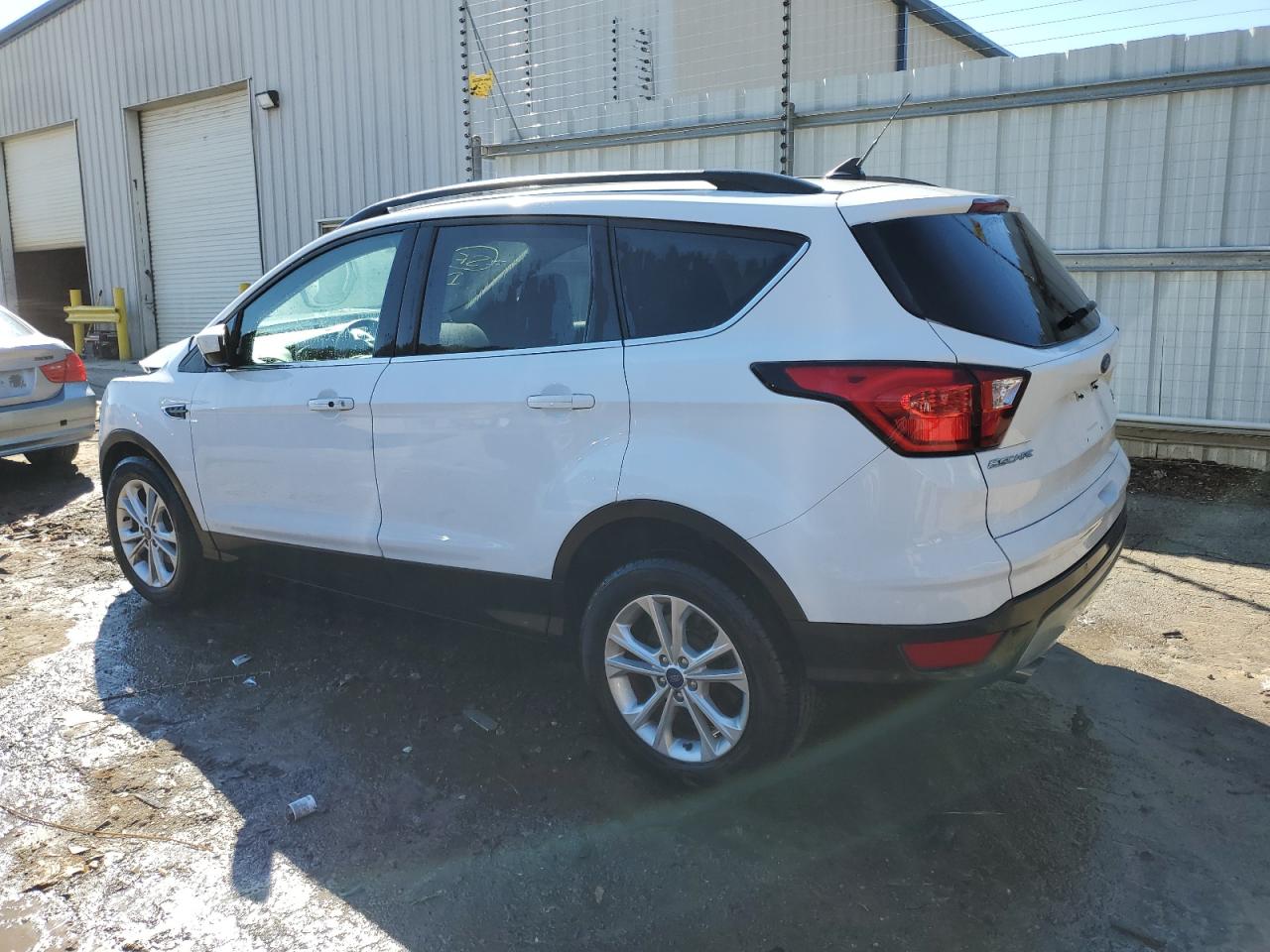 1FMCU0HDXKUB93516 FORD ESCAPE 2019
